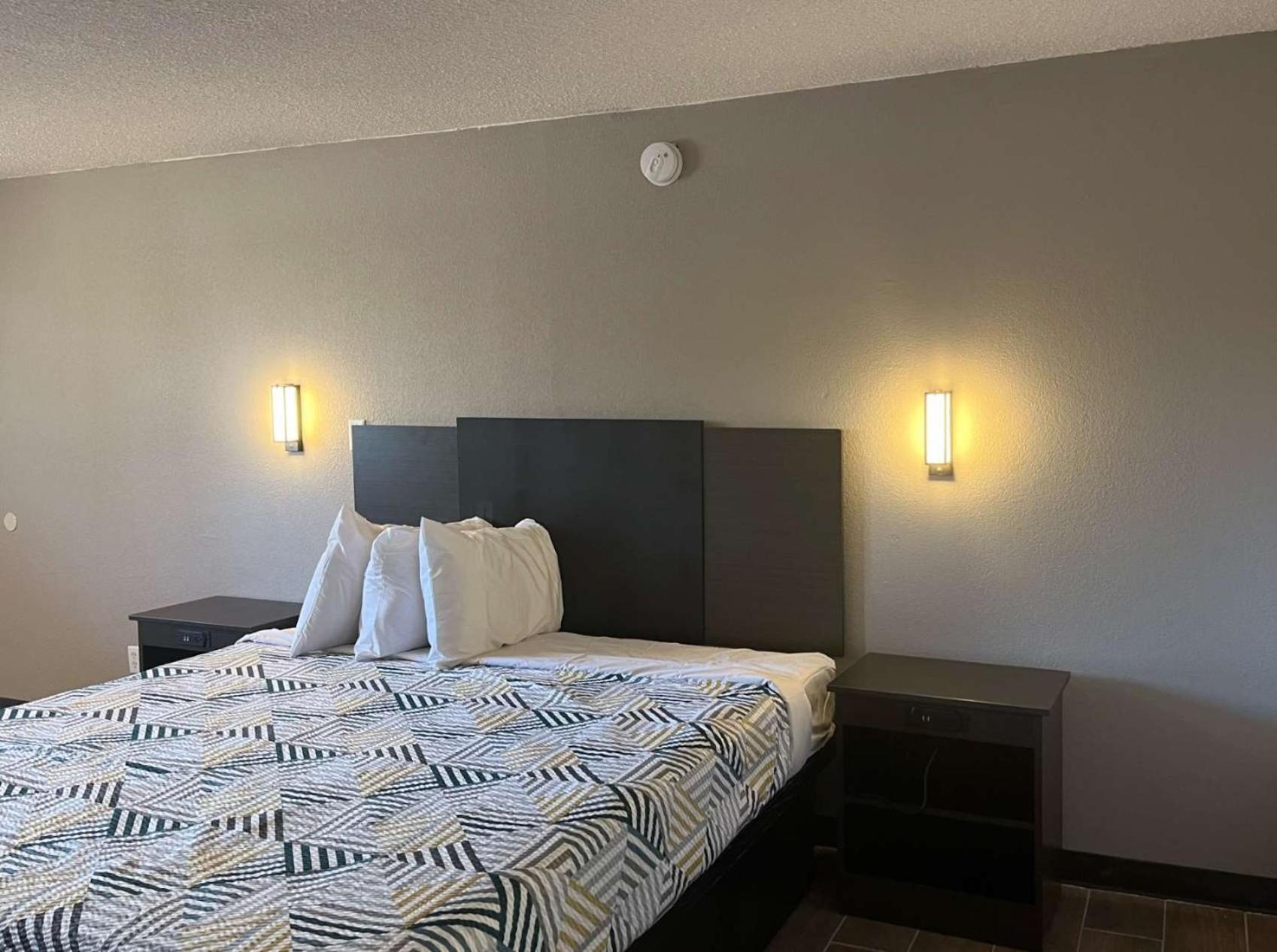 Studio 6 Suites Hurricane, Wv מראה חיצוני תמונה