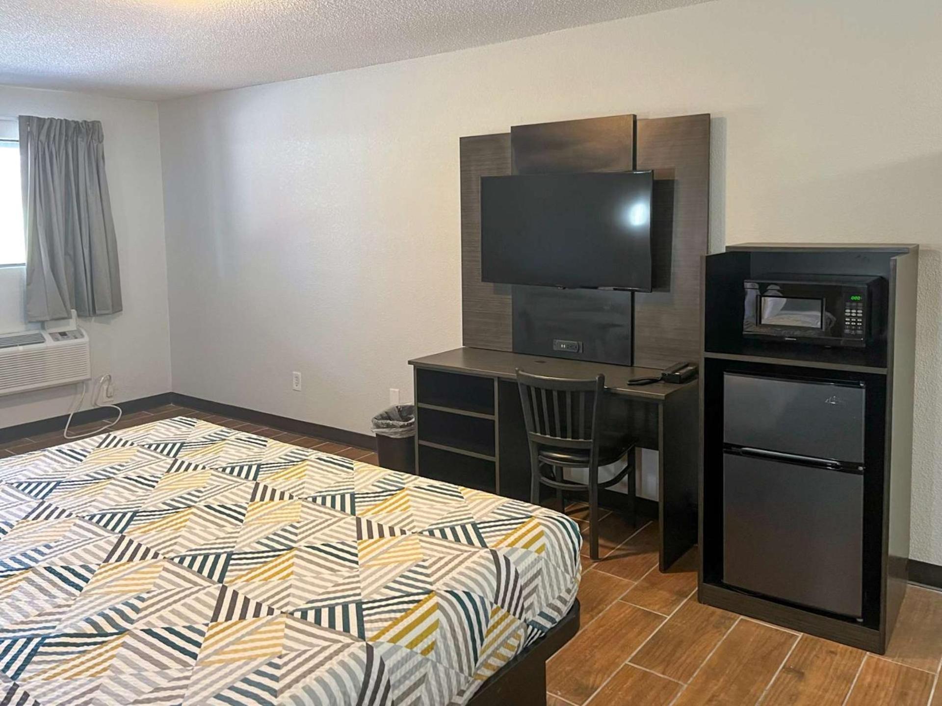 Studio 6 Suites Hurricane, Wv מראה חיצוני תמונה