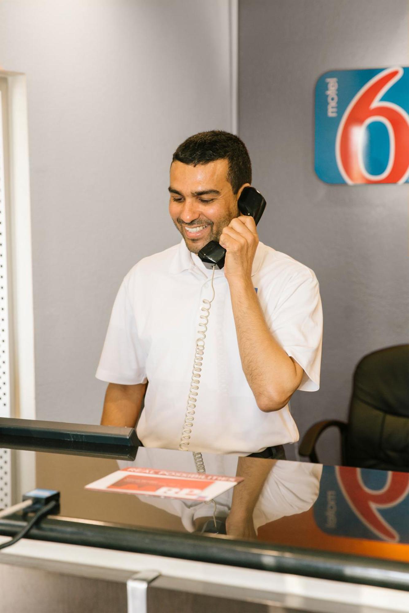 Studio 6 Suites Hurricane, Wv מראה חיצוני תמונה