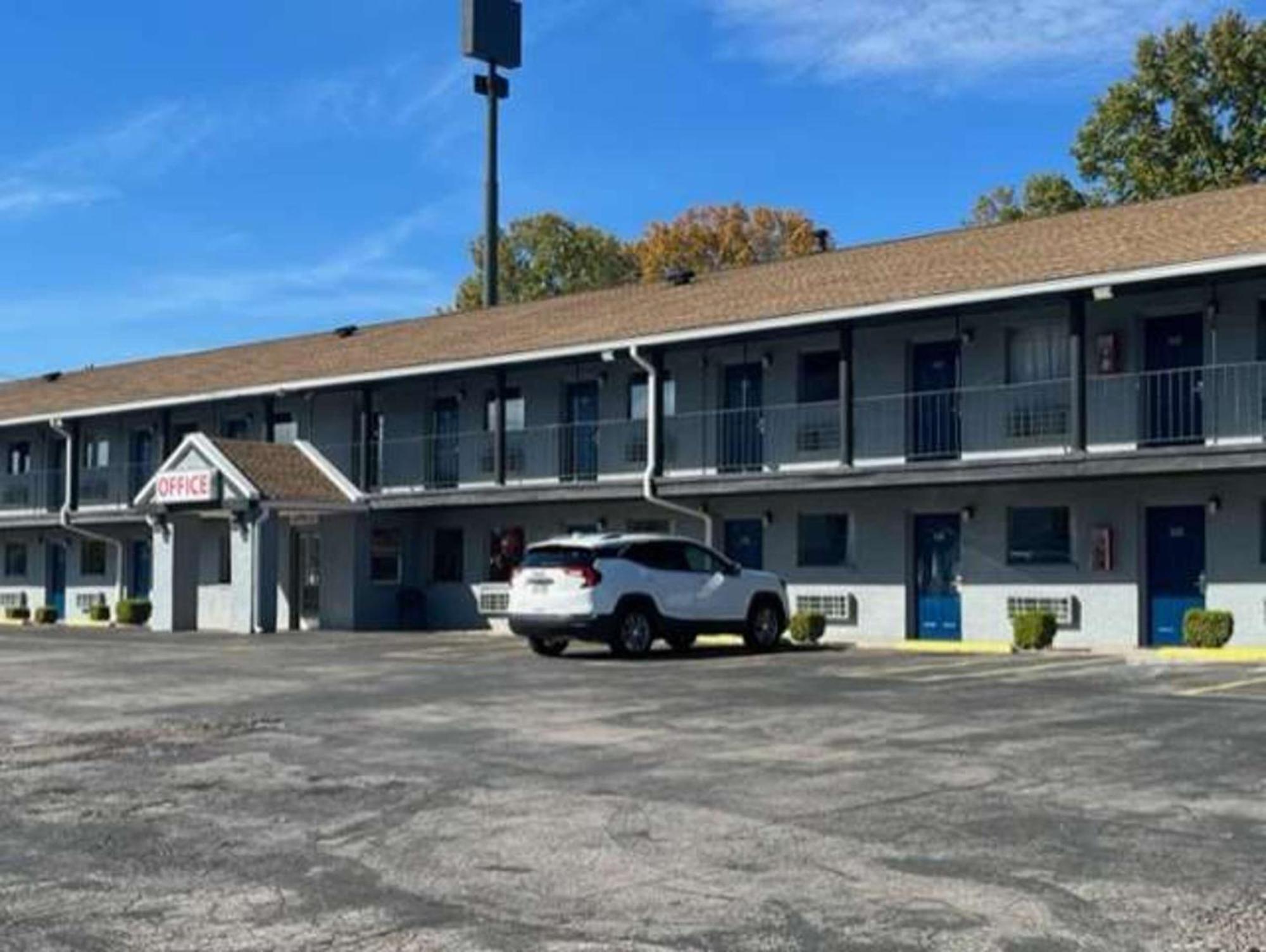 Studio 6 Suites Hurricane, Wv מראה חיצוני תמונה