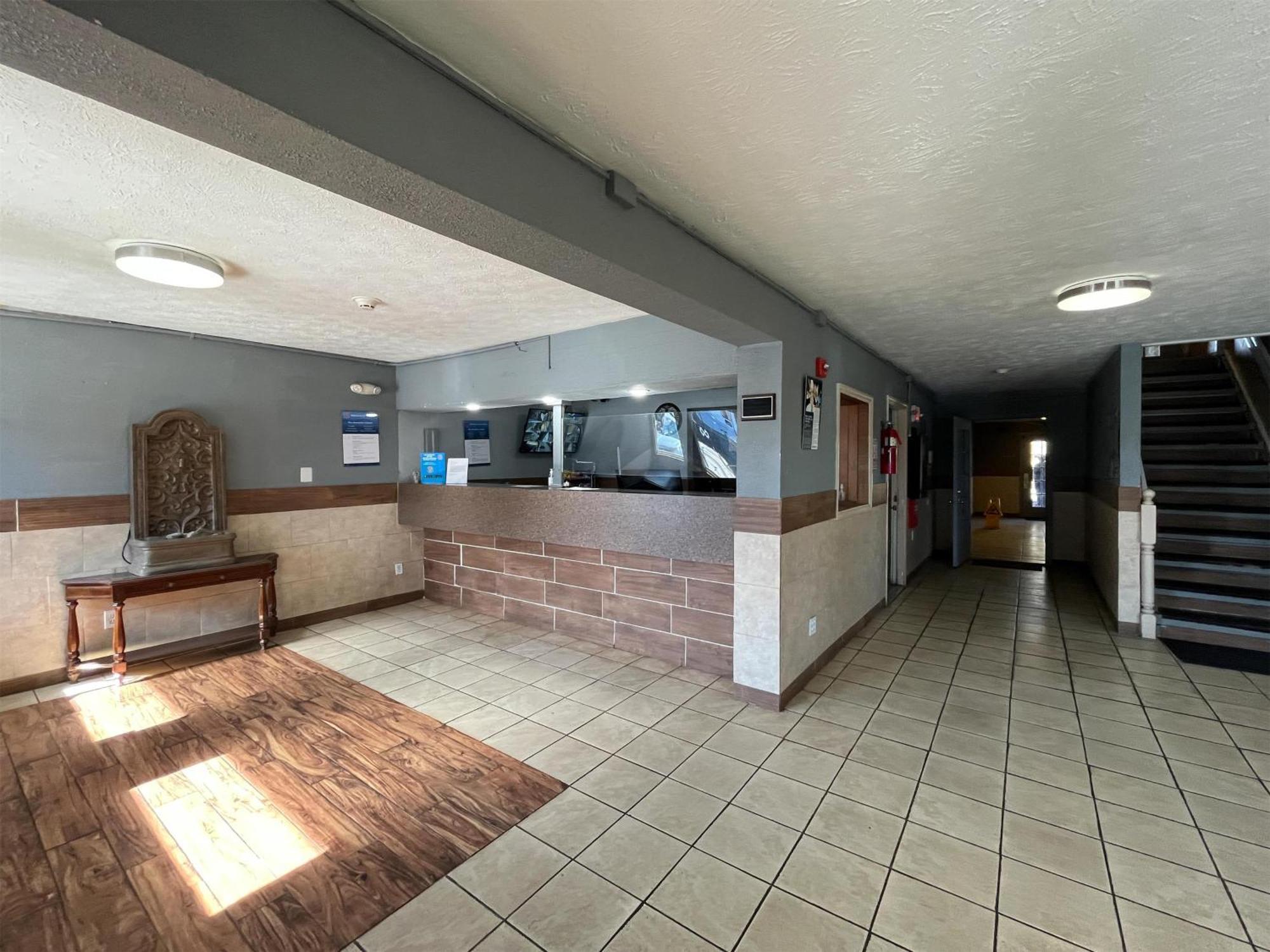 Studio 6 Suites Hurricane, Wv מראה חיצוני תמונה