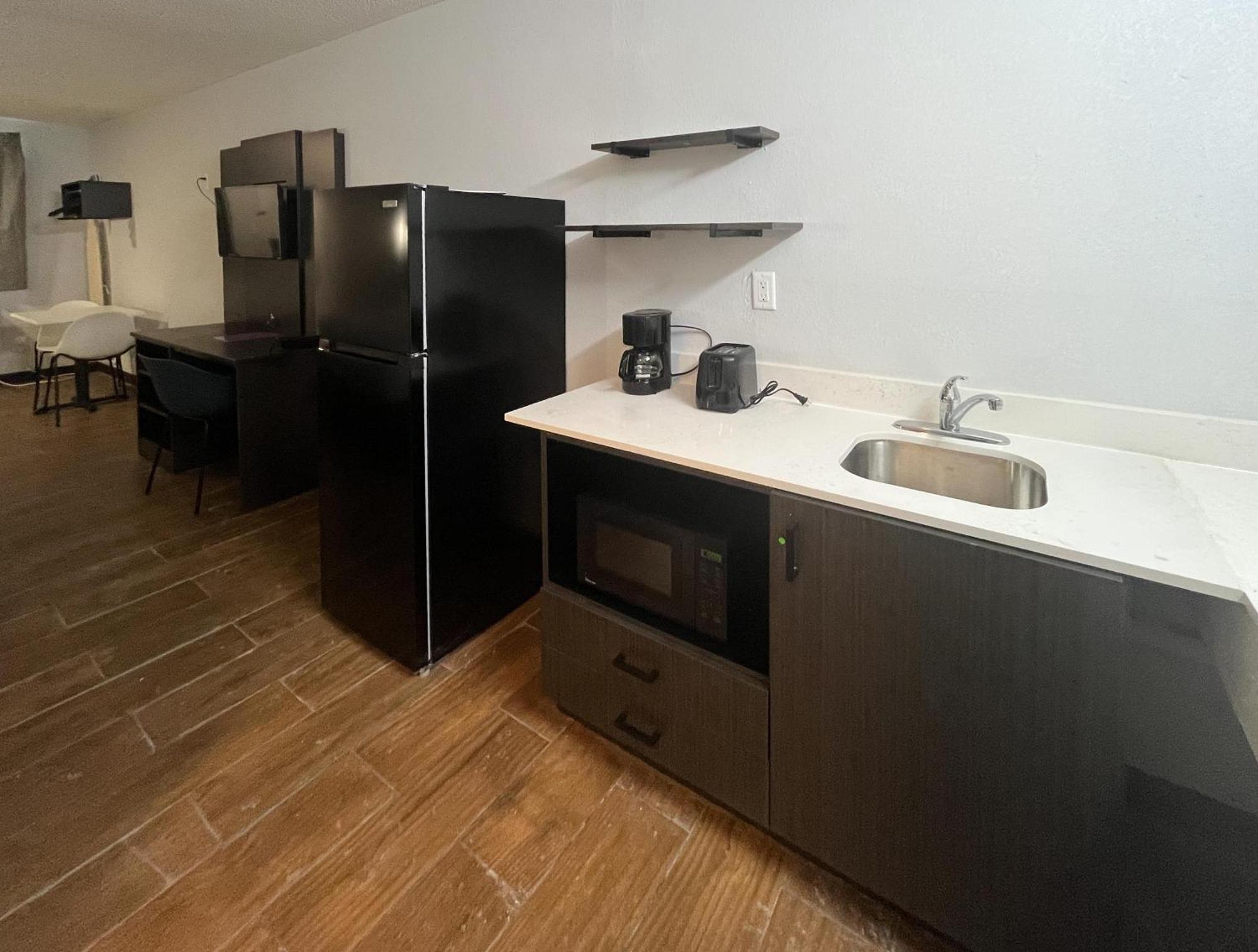 Studio 6 Suites Hurricane, Wv מראה חיצוני תמונה